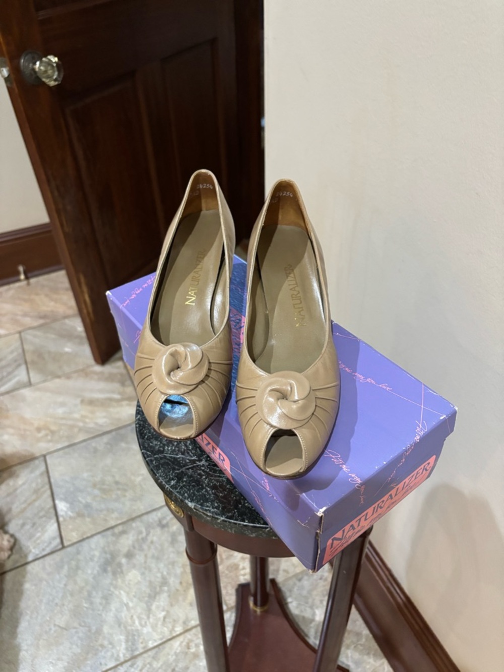 Naturalizer Taupe Peep-Toe Knot Leather Heels